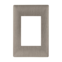 E913ACE — Placa de 3 ventanas en policarbonato color Acero Claro serie alpha