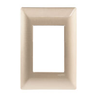 E913CHM — Placa de 3 ventanas en policarbonato color Champagne serie alpha