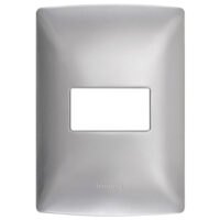 QZ4803M1AAN — Placa de aluminio color plata taxco de 1 módulo serie Quinziño MX