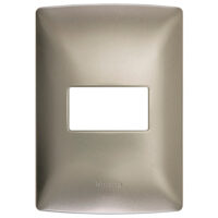 QZ4803M1ATC — Placa de aluminio color perla de 1 módulo serie Quinziño MX