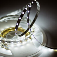 MLED-60-4.8W-5/LD — Tira LED atenuable de bajo brillo 2835SMD en luz blanca y a 12v para interior