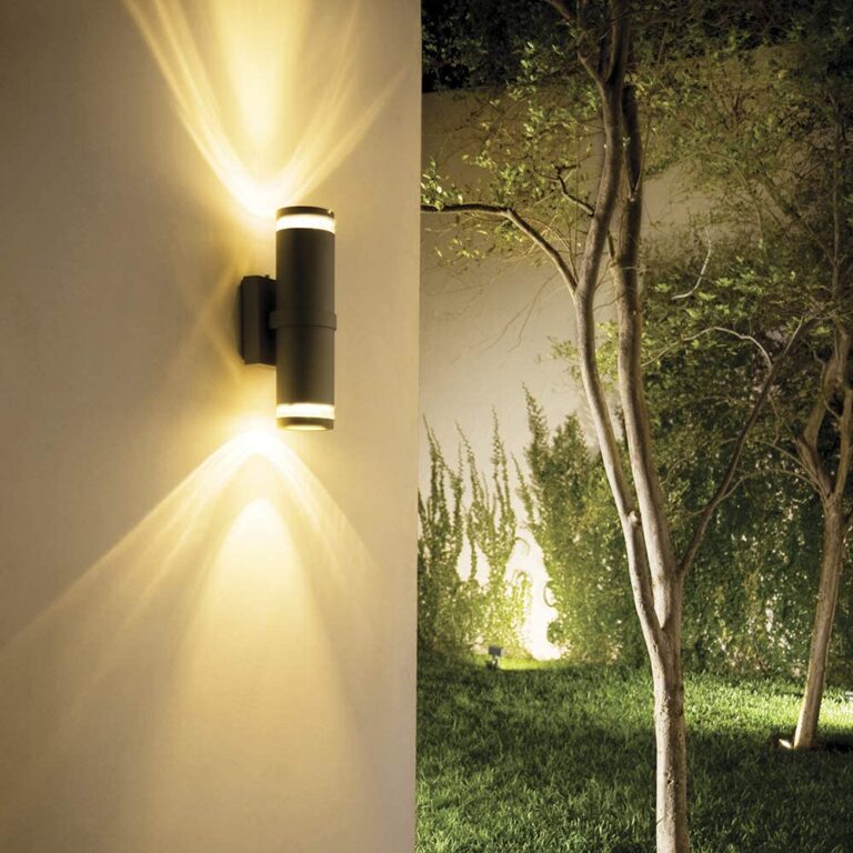 Arbotante con 2 luces para exterior modelo TOLEDO 1 en Arbotante con 2 luces para exterior modelo TOLEDO 1 en